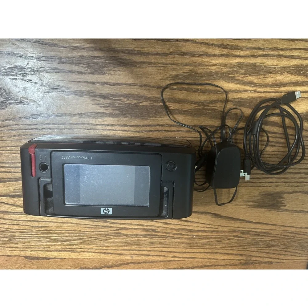 HP, Hewlett Packard Photosmart A637 Compact‎ Photo Printer (Q8638A), EUC